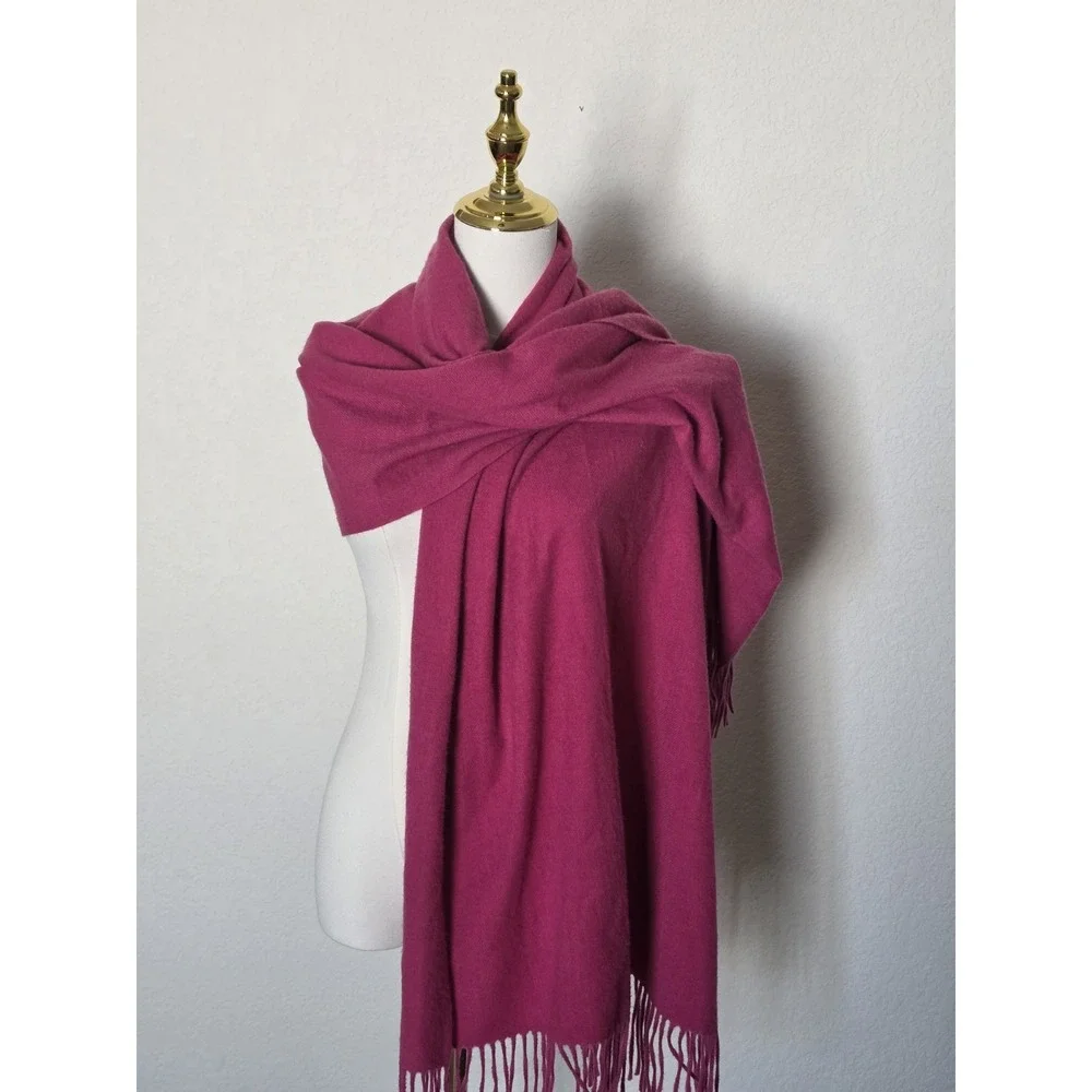 Women's Blanket Scarf  Cashmere Blend Pink Unbranded Label Cut Out